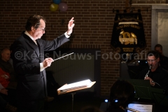 De show kan beginnen De show kan beginnen
